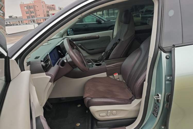 Used Leapmotor C11 2021 Deluxe Edition Left Front Seat