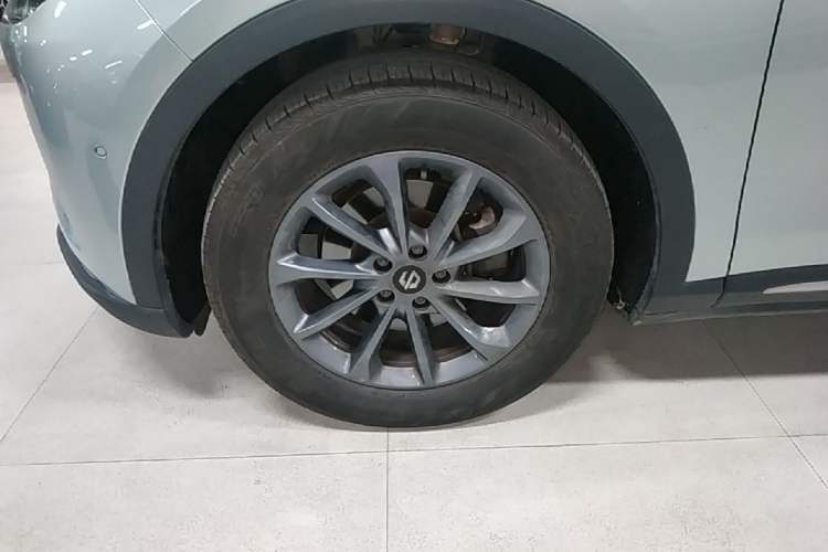Used Leapmotor C11 2021 Deluxe Edition Left Front Wheel Hub