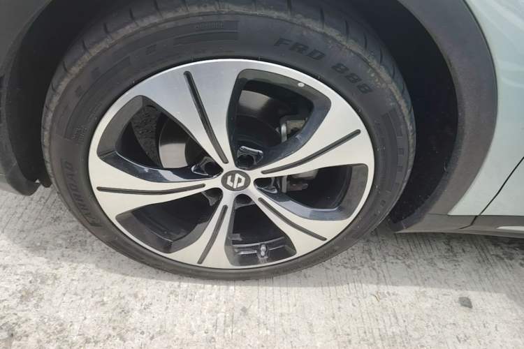Used Leapmotor C11 2021 Deluxe Edition Left Front Wheel Hub