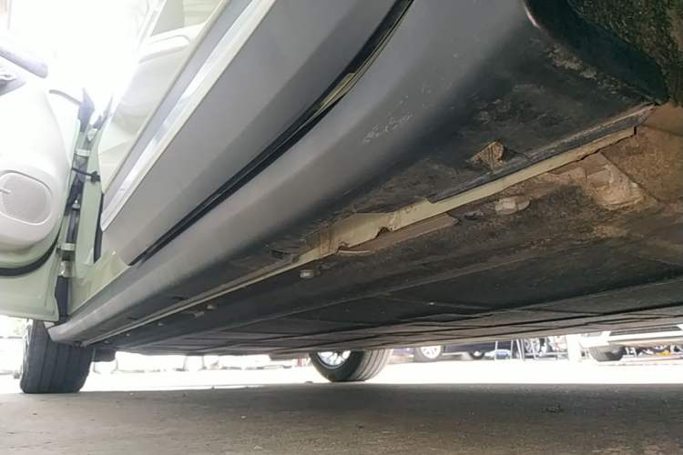 Used Leapmotor C11 2021 Deluxe Edition Left Side Sill