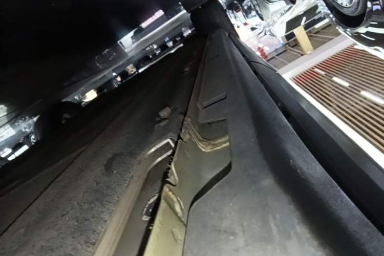 Used Leapmotor C11 2021 Luxury Edition Left Side Sill