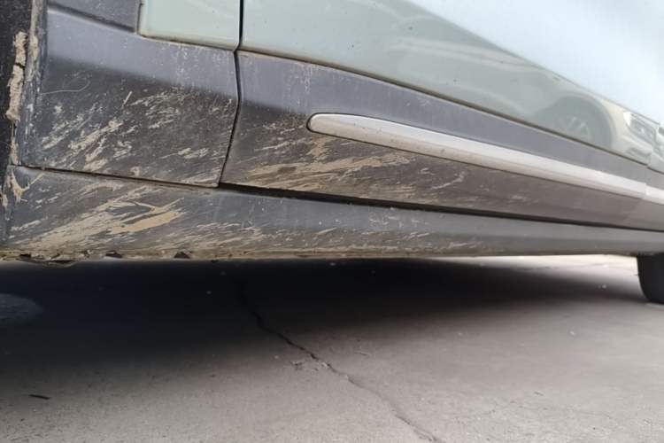 Used Leapmotor C11 2021 Deluxe Edition Left Side Sill
