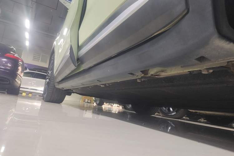 Used Leapmotor C11 2021 Revised Version Luxury Edition Left Side Sill
