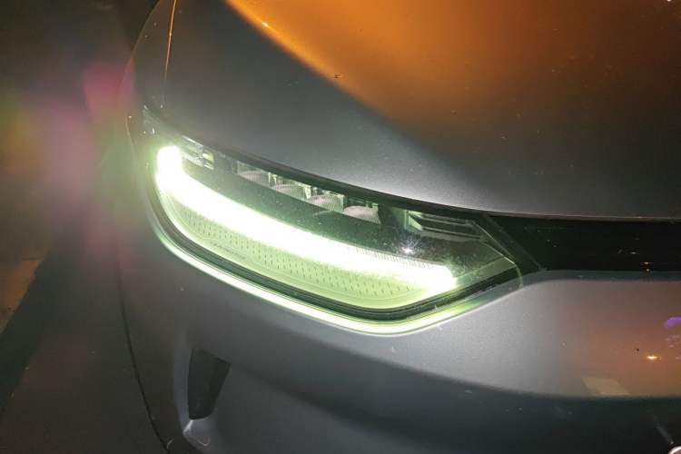 Used Leapmotor C11 2021 Deluxe Edition Right Front Headlight