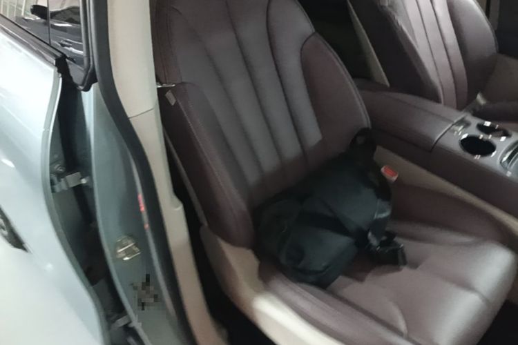 Used Leapmotor C11 2021 Deluxe Edition Right Front Seat