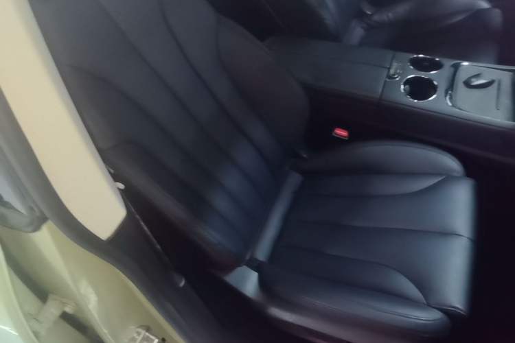 Used Leapmotor C11 2021 Deluxe Edition Right Front Seat