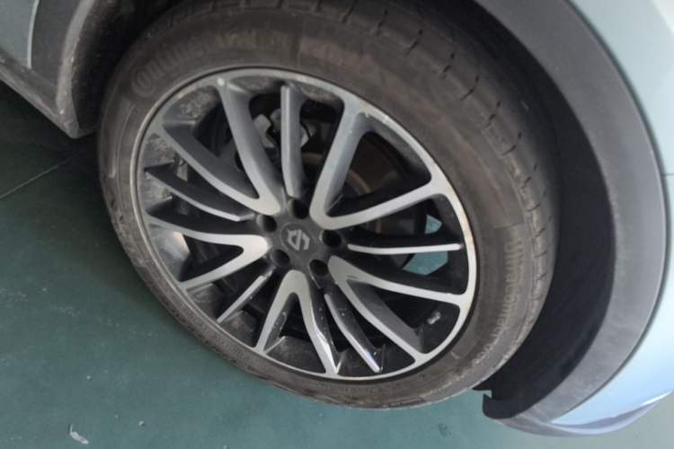 Used Leapmotor C11 2021 Deluxe Edition Right Front Wheel Hub