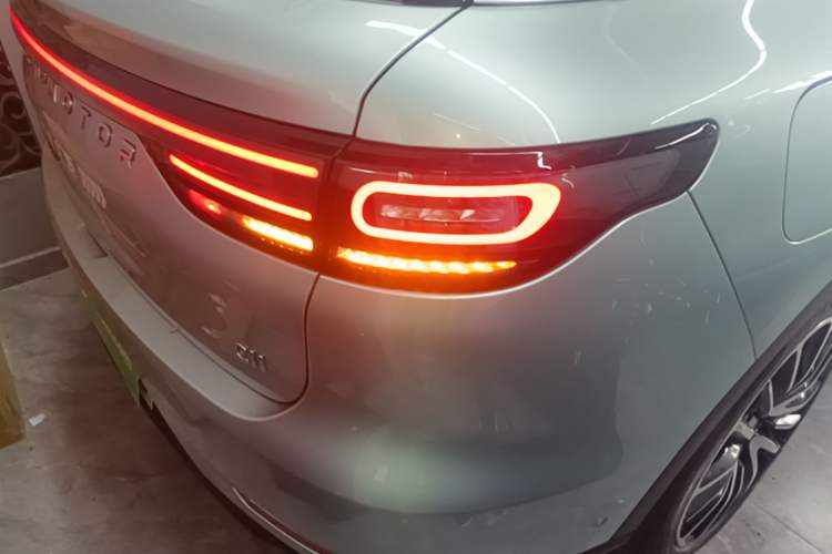 Used Leapmotor C11 2021 Deluxe Edition Right Rear Taillight