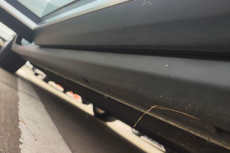 Used Leapmotor C11 2021 Deluxe Edition Right Side Sill