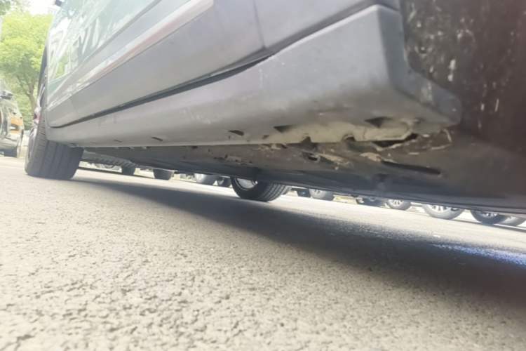 Used Leapmotor C11 2021 Luxury Edition Right Side Sill