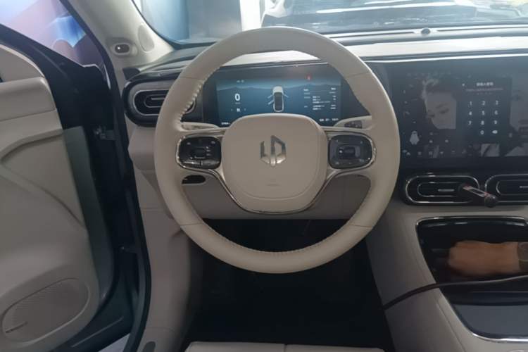 Used Leapmotor C11 2021 Deluxe Edition Steering Wheel