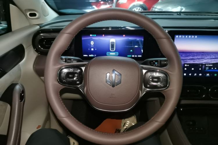 Used Leapmotor C11 2021 Executive Edition 610 Steering Wheel
