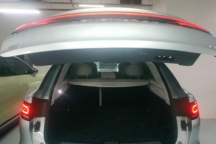 Used Leapmotor C11 2021 Deluxe Edition Trunk