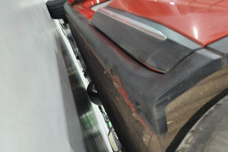 Used Leapmotor C11 2021 Revised Version Luxury Edition Left Side Sill