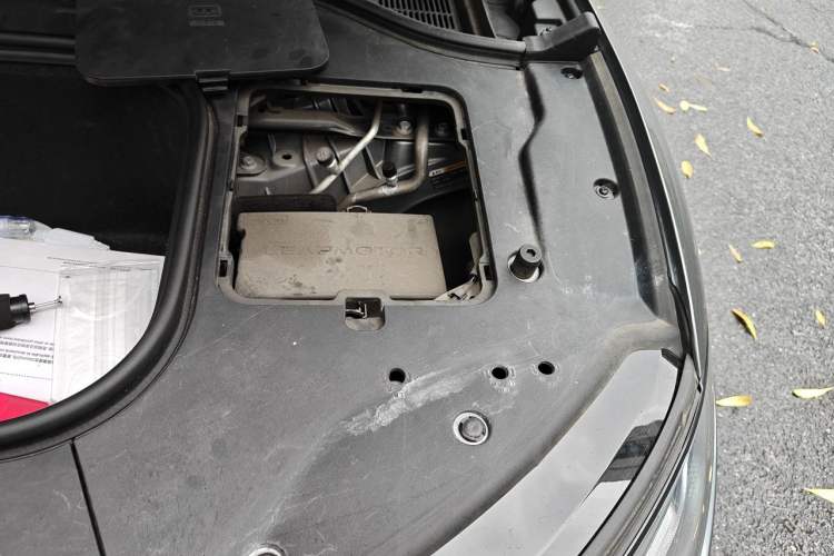 Used Leapmotor C11 2021 Luxury Edition Engine Bay Left