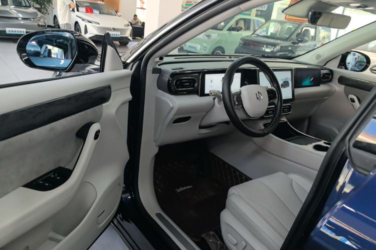 Used Leapmotor C11 2021 Executive Edition 610 Driver Seat