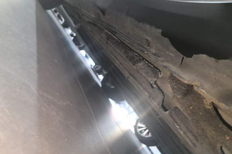 Used Leapmotor C11 2021 Executive Edition 610 Right Side Sill