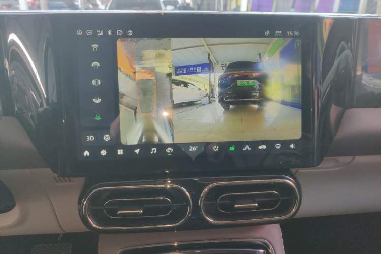Used Leapmotor C11 2021 Luxury Edition Audio And AC Panel
