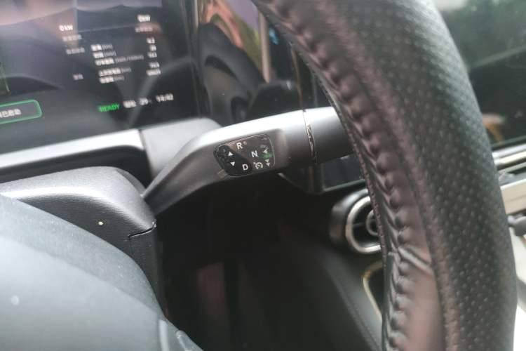 Used Leapmotor C11 2021 Luxury Edition Gear Lever
