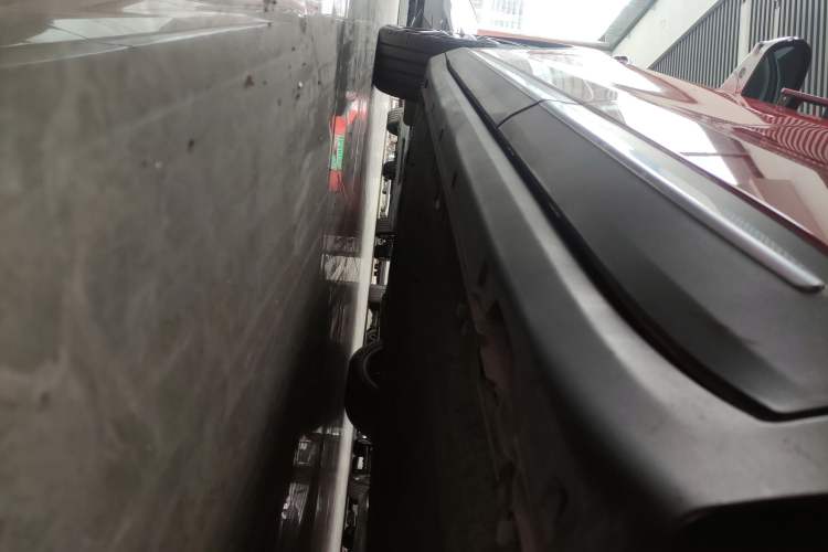 Used Leapmotor C11 2021 Revised Version Luxury Edition Left Side Sill