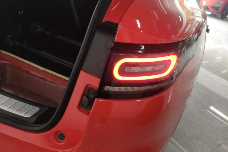 Used Leapmotor C11 2021 Revised Version Luxury Edition Right Rear Taillight