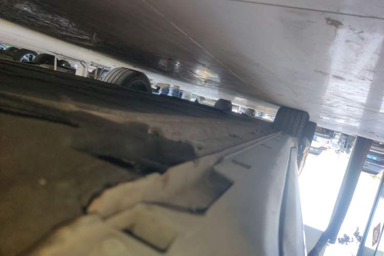 Used Leapmotor C11 2021 Luxury Edition Right Side Sill