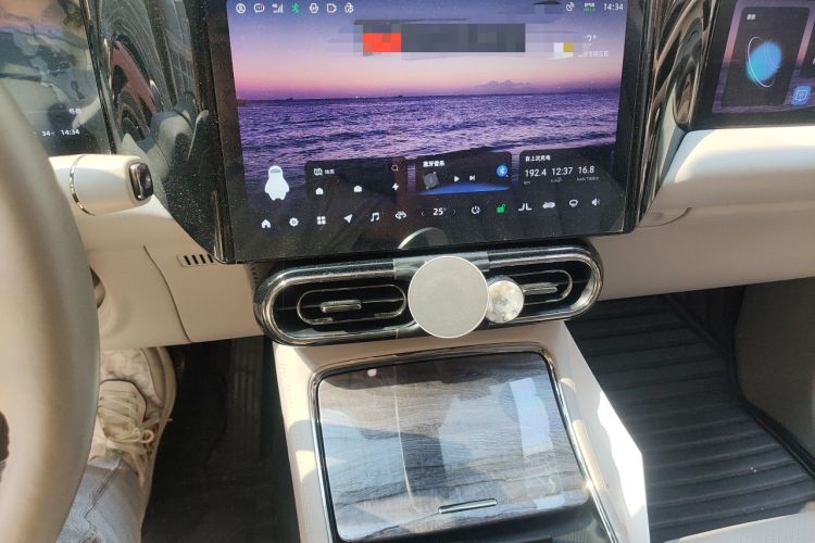 Used Leapmotor C11 2021 Luxury Edition Audio And AC Panel