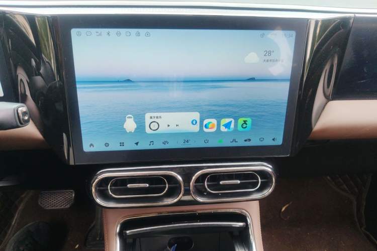 Used Leapmotor C11 2021 Revised Version Luxury Edition Audio And AC Panel
