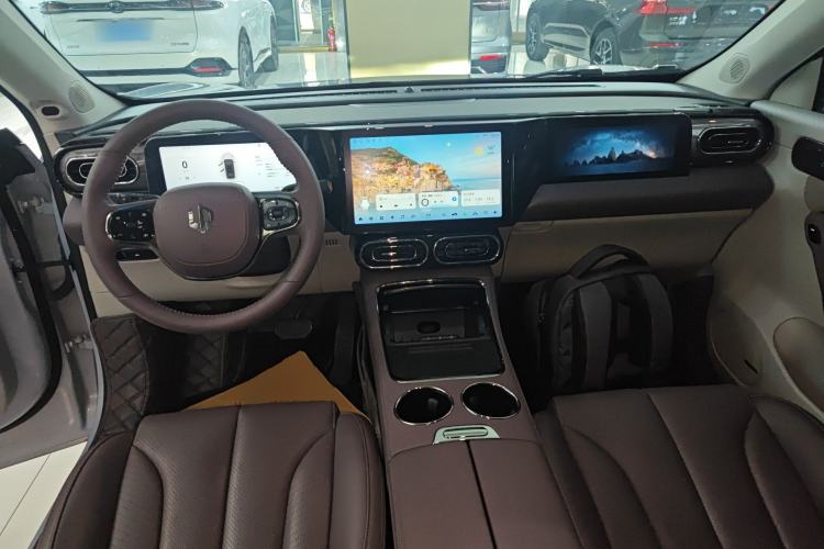 Used Leapmotor C11 2021 Zhixing Edition 510 Center Console