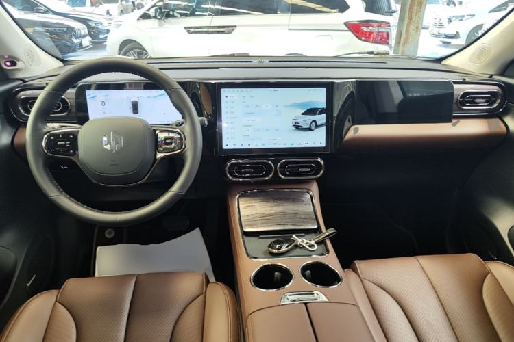 Used Leapmotor C11 2021 Revised Version Luxury Edition Center Console