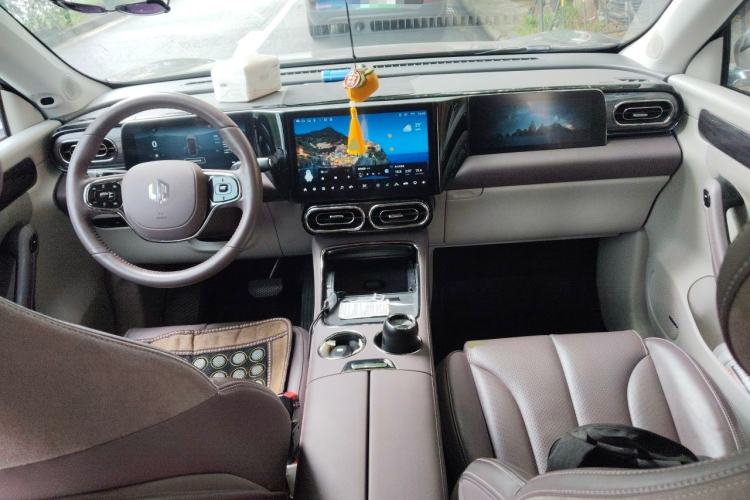 Used Leapmotor C11 2021 Luxury Edition Center Console
