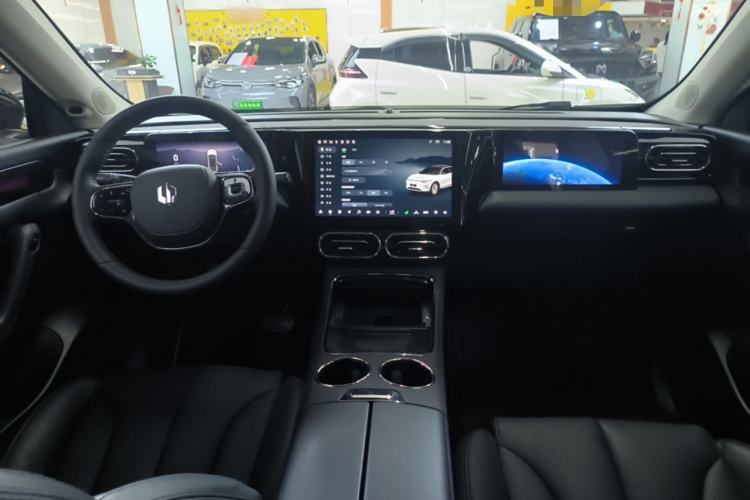 Used Leapmotor C11 2021 Revised Version Luxury Edition Center Console