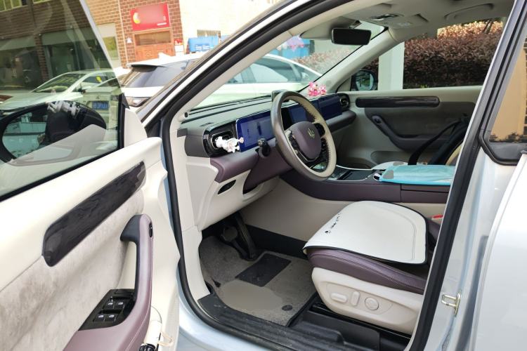 Used Leapmotor C11 2021 Luxury Edition Driver Seat
