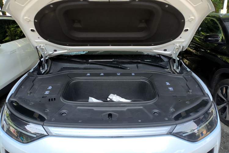Used Leapmotor C11 2021 Luxury Edition Engine Bay