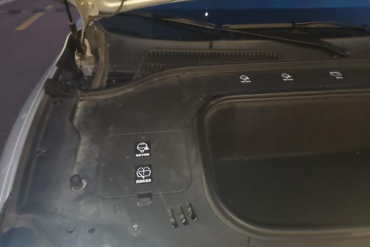 Used Leapmotor C11 2021 Luxury Edition Engine Bay Right
