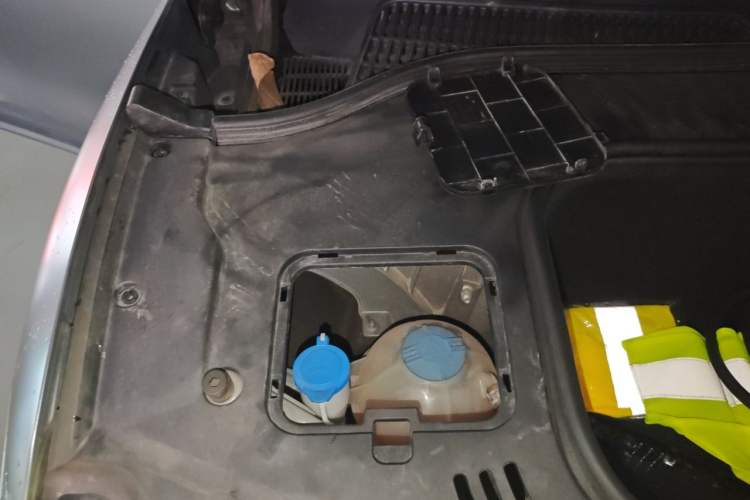 Used Leapmotor C11 2021 Deluxe Edition Engine Bay Right