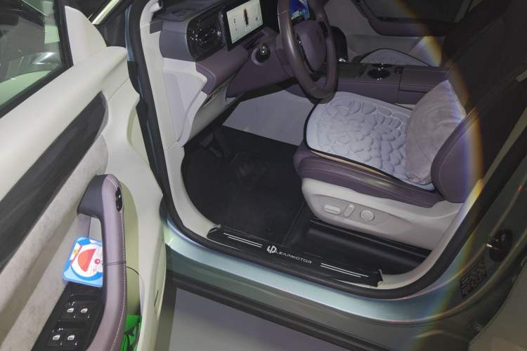 Used Leapmotor C11 2021 Deluxe Edition Interior 3