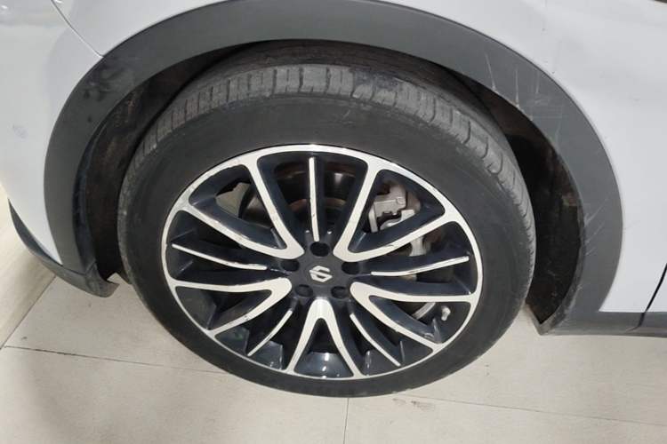 Used Leapmotor C11 2021 Revised Version Luxury Edition Left Front Wheel Hub