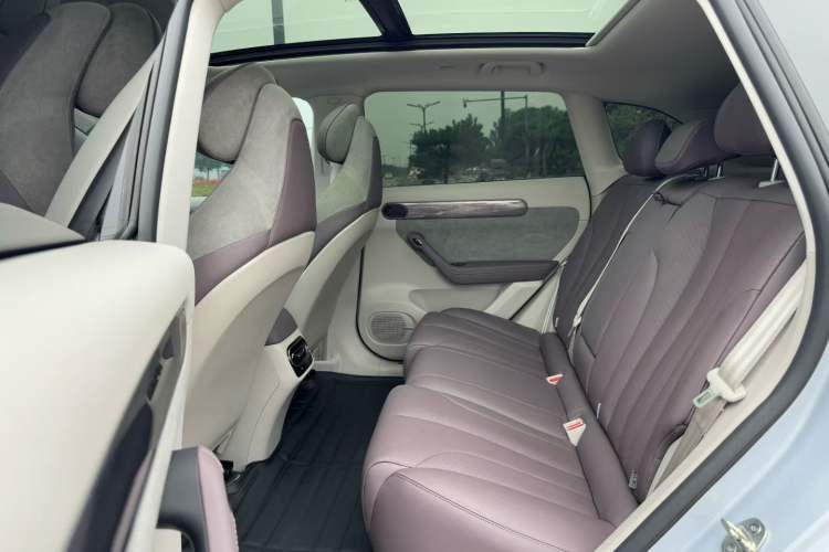 Used Leapmotor C11 2021 Revised Version Luxury Edition Left Rear Seat