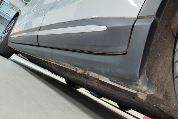 Used Leapmotor C11 2021 Revised Version Luxury Edition Left Side Sill