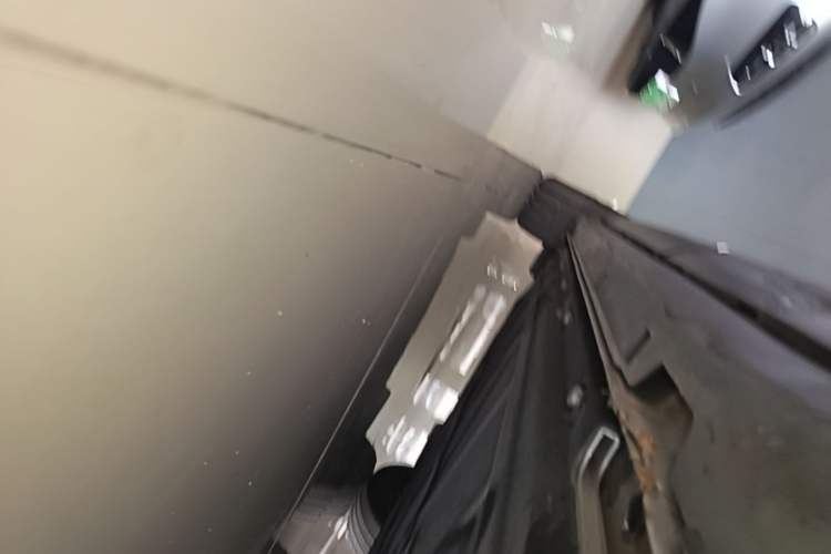 Used Leapmotor C11 2021 Luxury Edition Left Side Sill