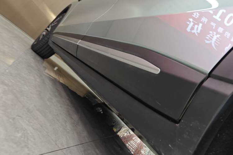 Used Leapmotor C11 2021 Deluxe Edition Left Side Sill