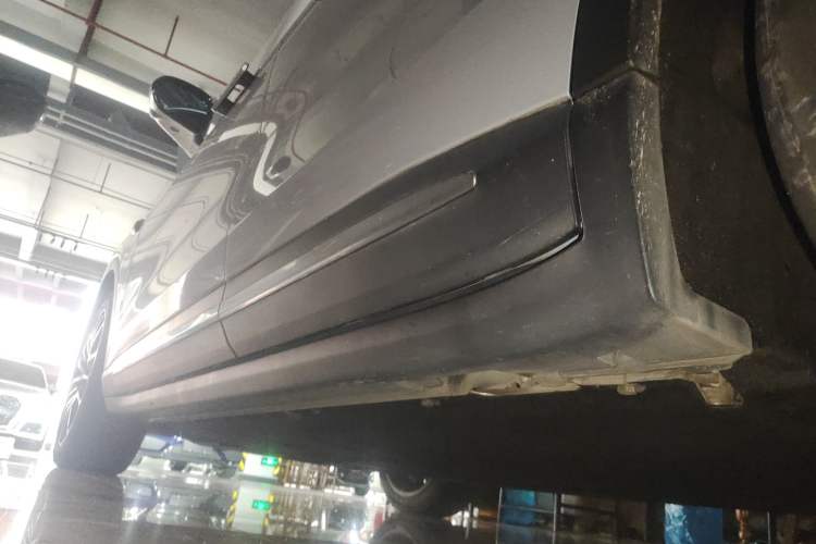 Used Leapmotor C11 2021 Luxury Edition Left Side Sill