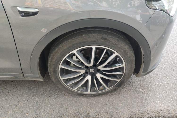Used Leapmotor C11 2021 Luxury Edition Right Front Wheel Hub