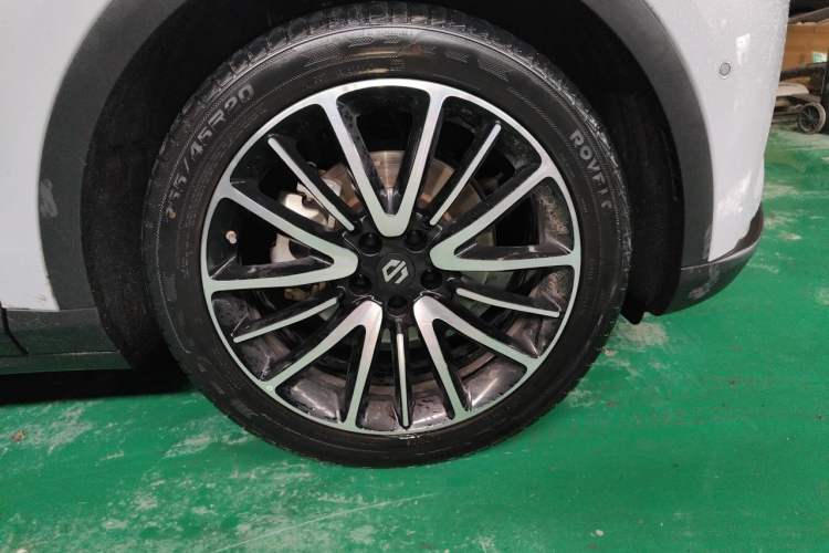 Used Leapmotor C11 2021 Deluxe Edition Right Front Wheel Hub