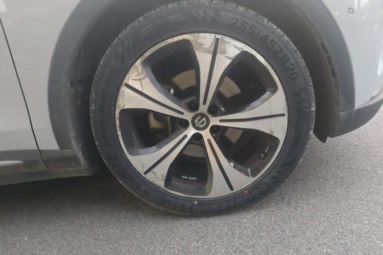 Used Leapmotor C11 2021 Luxury Edition Right Front Wheel Hub