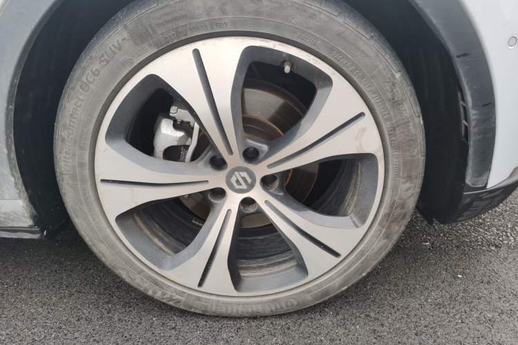 Used Leapmotor C11 2021 Revised Version Luxury Edition Right Front Wheel Hub