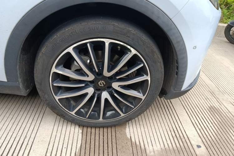 Used Leapmotor C11 2021 Revised Version Luxury Edition Right Front Wheel Hub