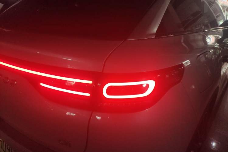 Used Leapmotor C11 2021 Luxury Edition Right Rear Taillight