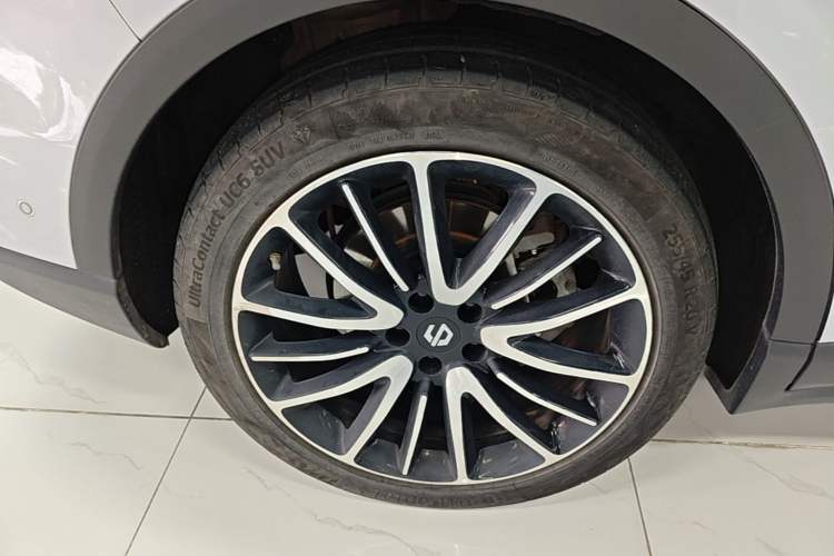 Used Leapmotor C11 2021 Revised Version Luxury Edition Right Rear Wheel Hub